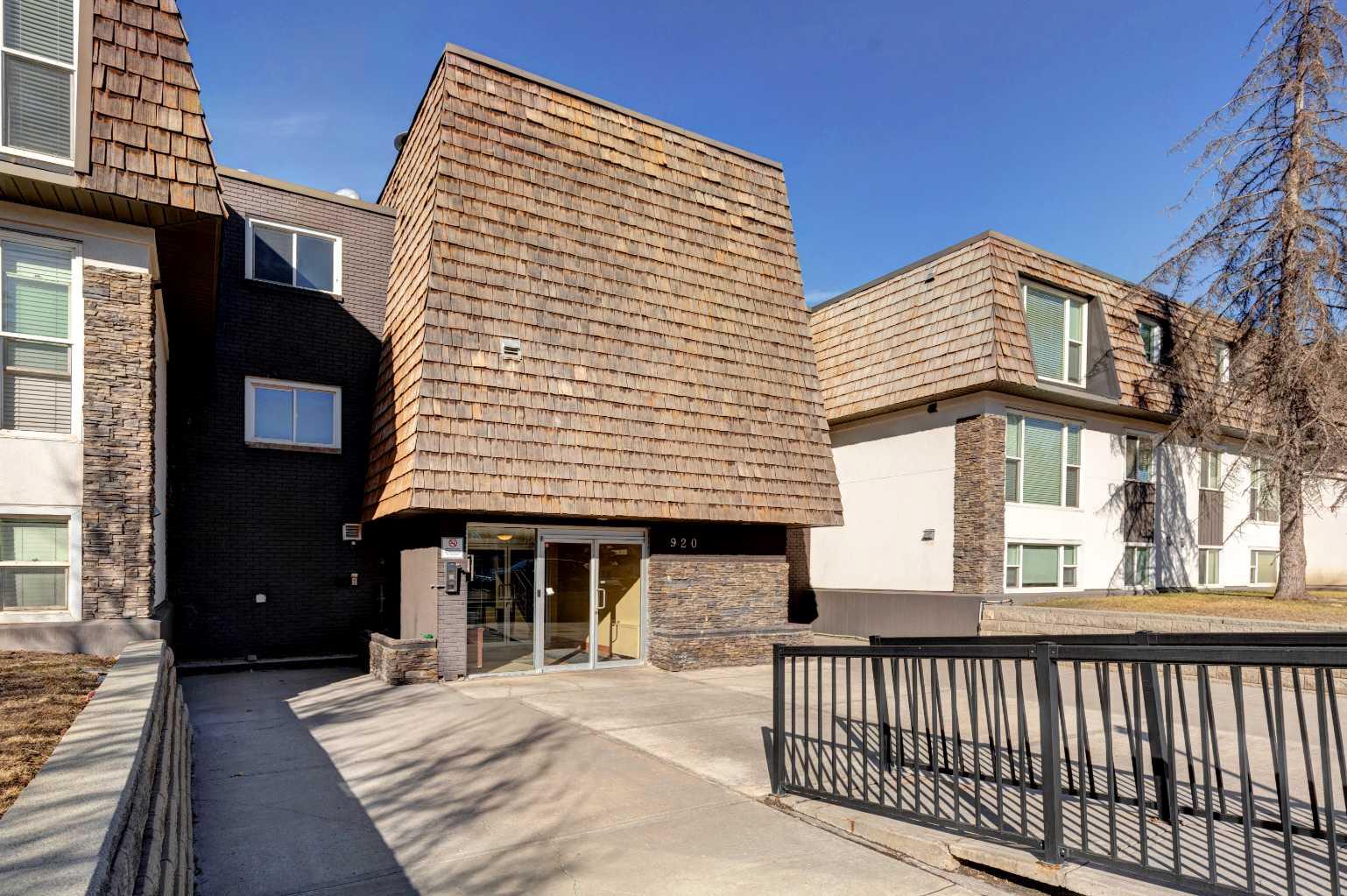 920 68 Avenue SW 301