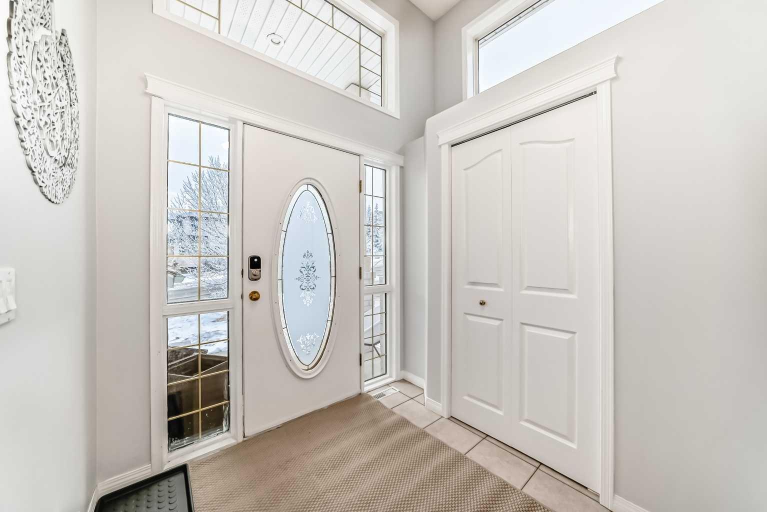 3263 Signal Hill Drive SW