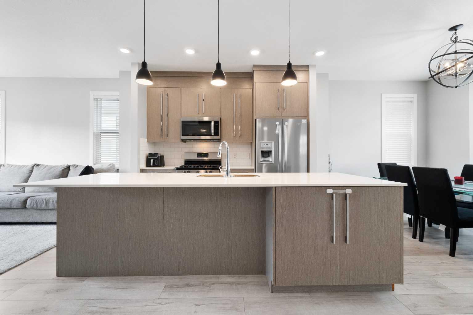 20 Cornerstone Manor NE