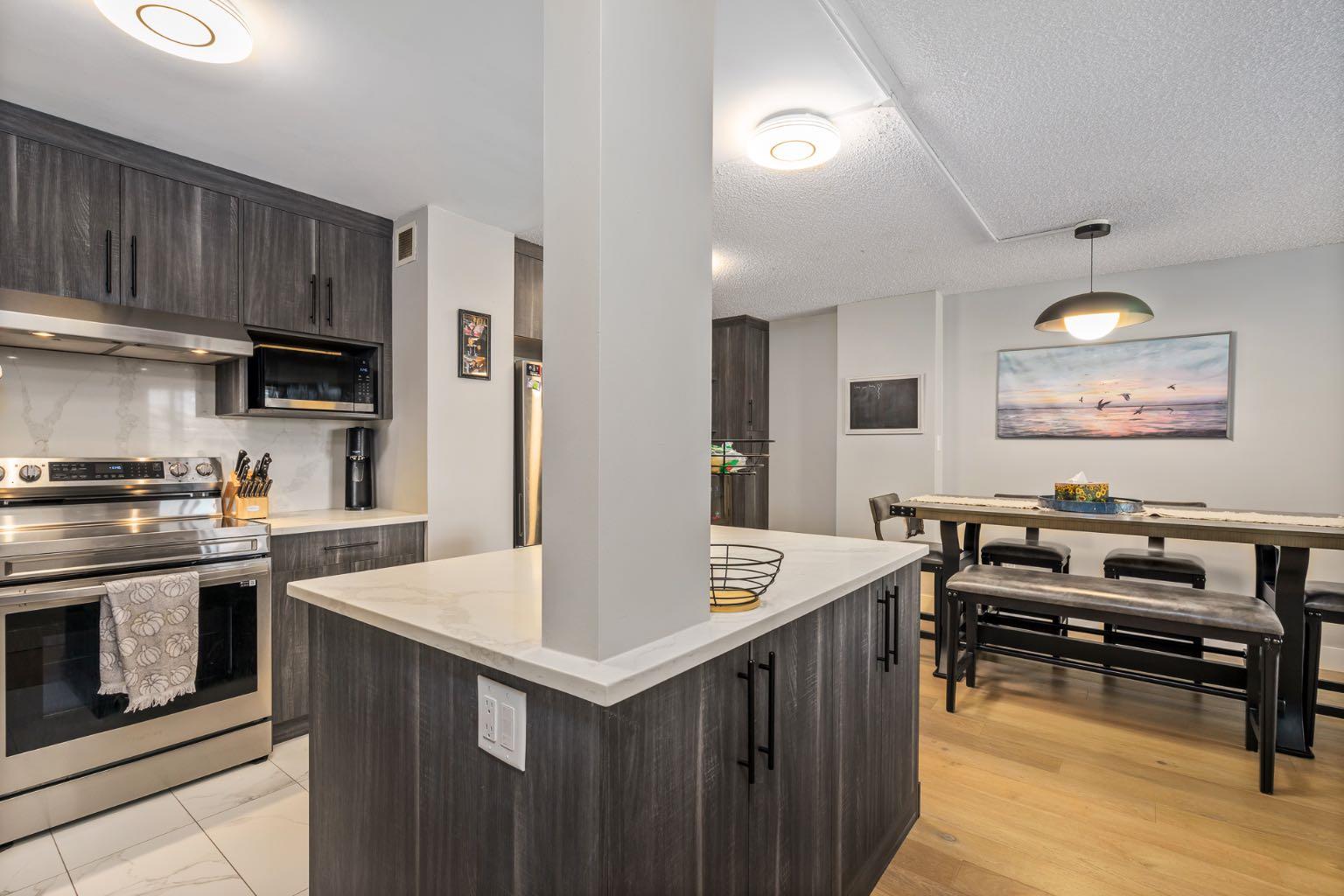 1001 13 Avenue SW 940