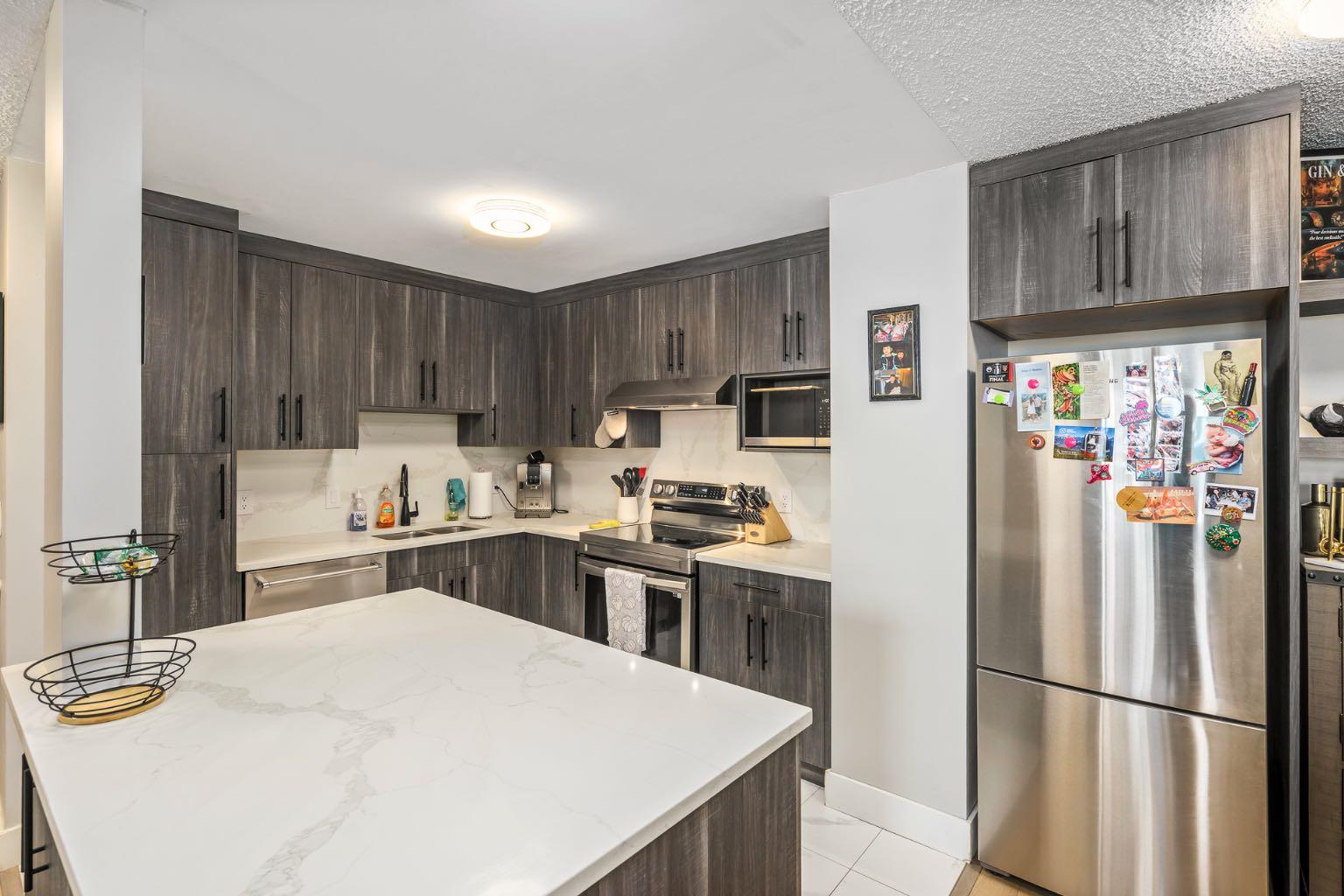 1001 13 Avenue SW 940