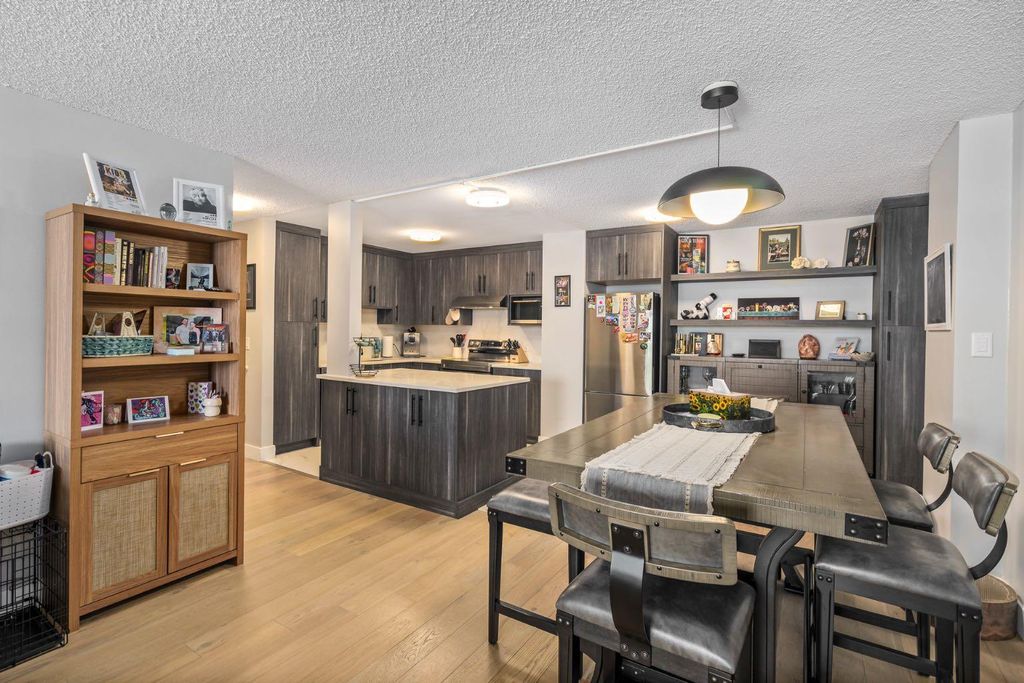 Photo of 1001 13 Avenue SW #940, Calgary, AB T2R 0L5 (MLS # A2304054)