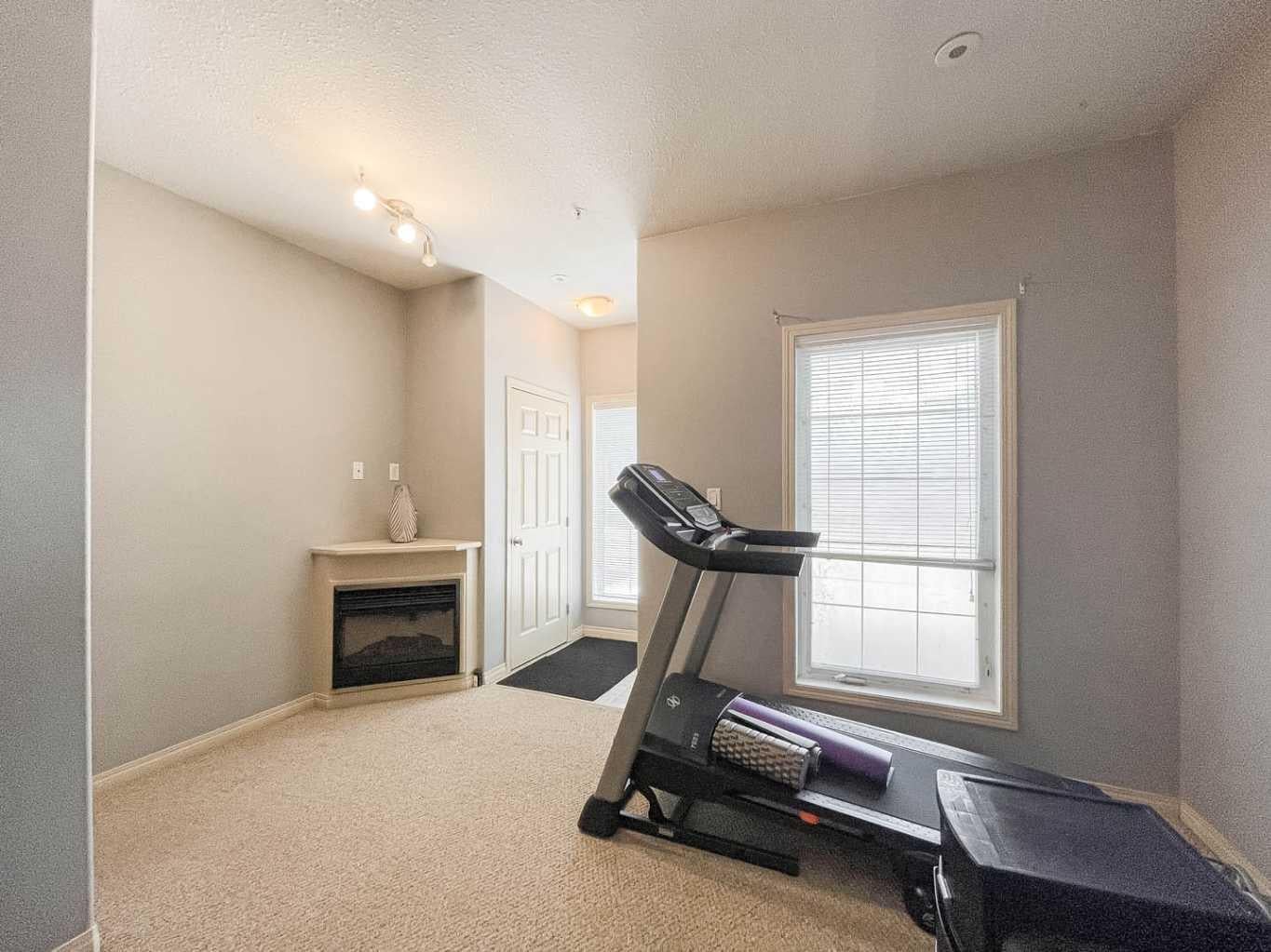 200 Lougheed Drive 7108