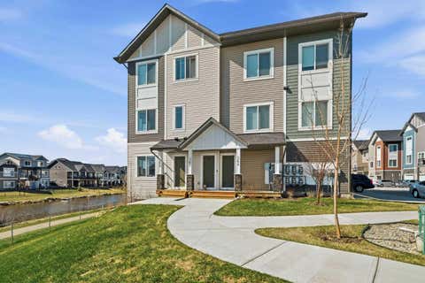Photo of 362 Canals Crossing SW, Airdrie, AB T4B 4L4 (MLS # A2306282)