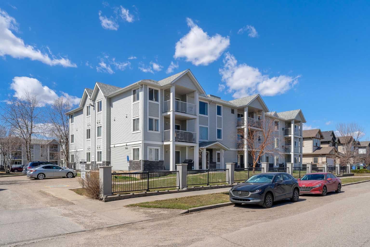 7106 Valleyview Park SE 106