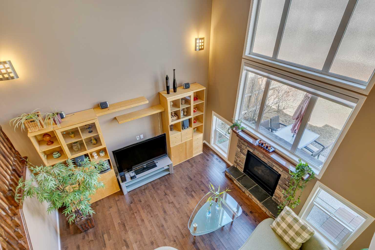 8 Aspen Stone Court SW