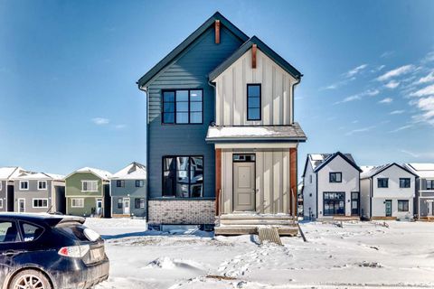 185 Mercado Landing SE Calgary AB T3M 4C6