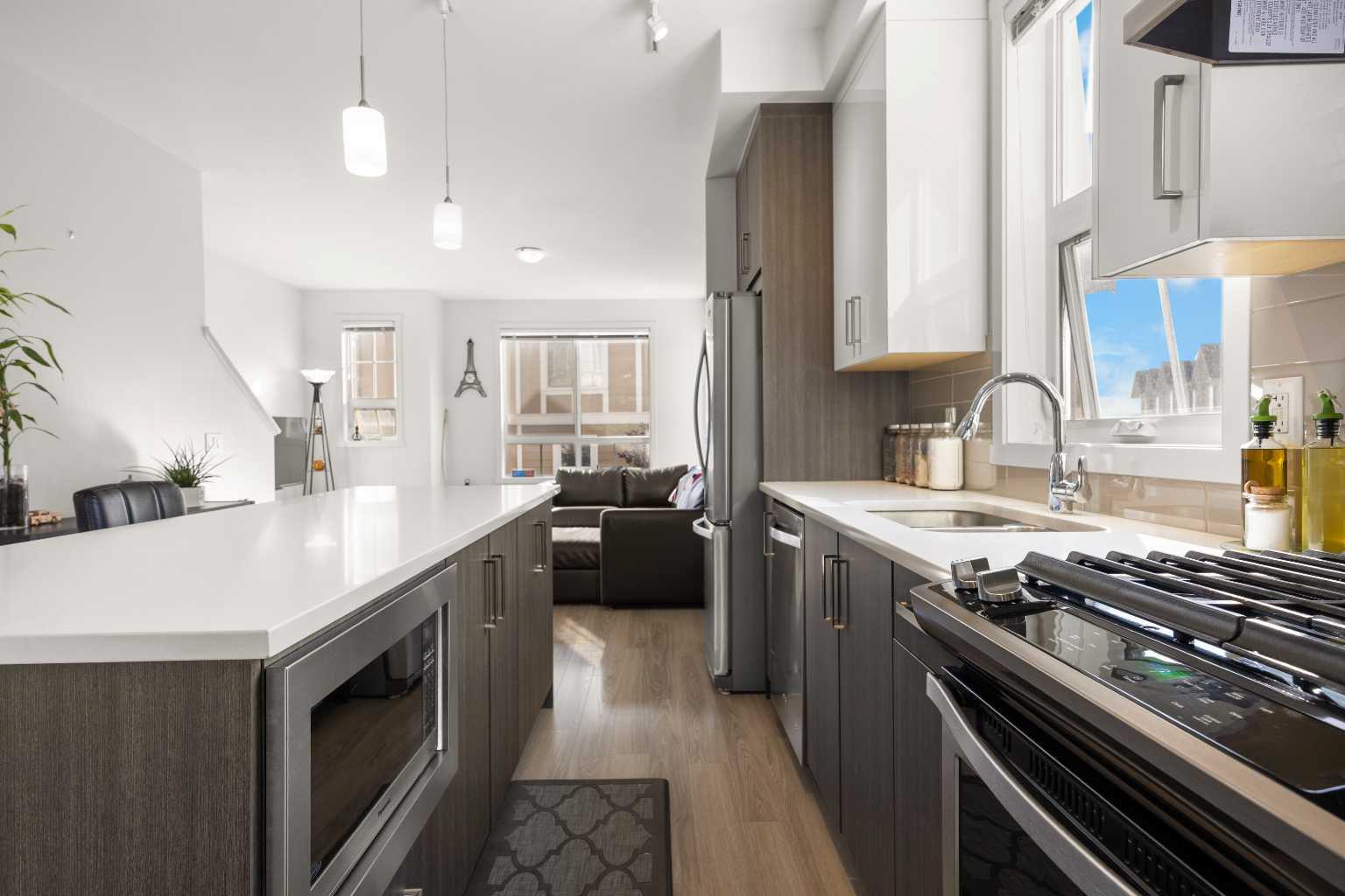 104 Sherwood Lane NW