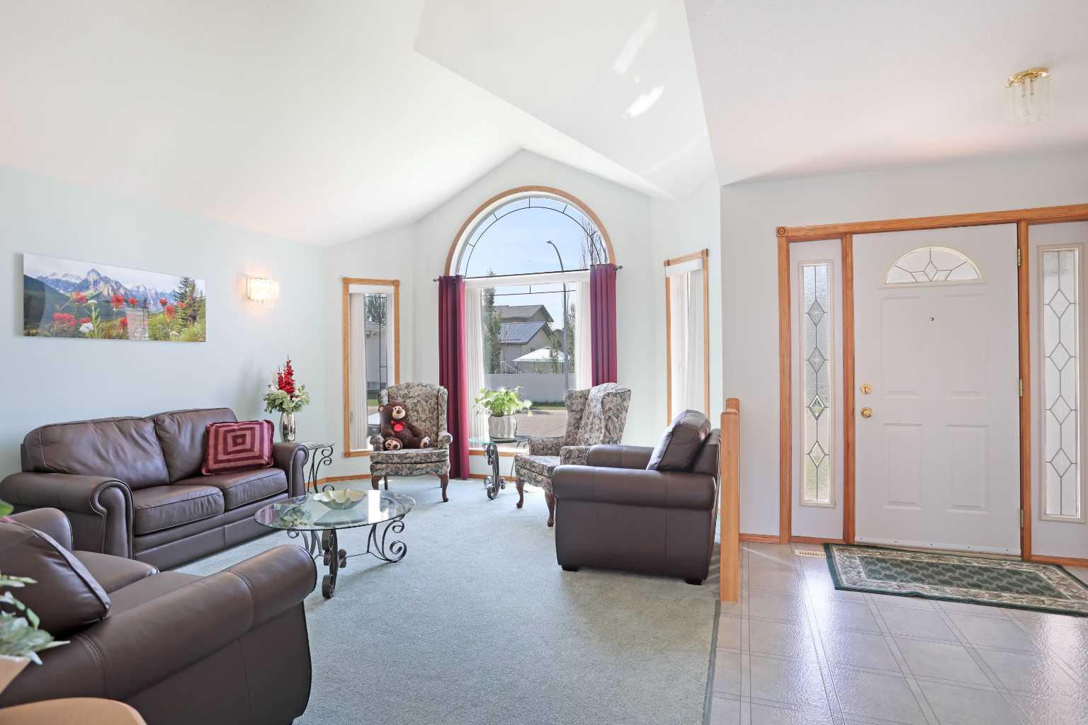 47 Park Place W