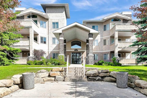 Photo of 20 Country Hills View NW #106, Calgary, AB T3K 5A3 (MLS # A2321237)
