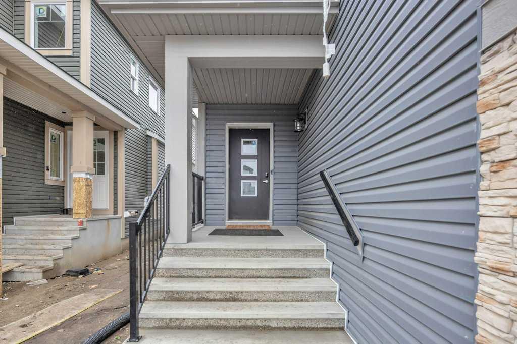 1098 Midtown Avenue SW