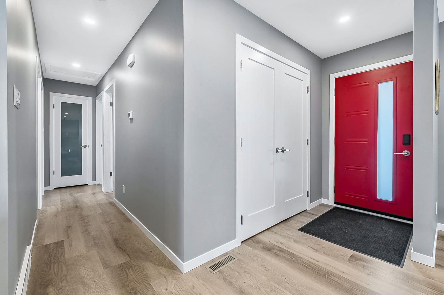 128 Queen Alexandra Close SE