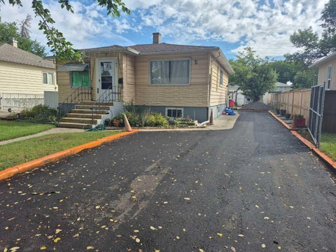 Photo of 307 12B Street N, Lethbridge, AB T1H 2K9 (MLS # A2344136)