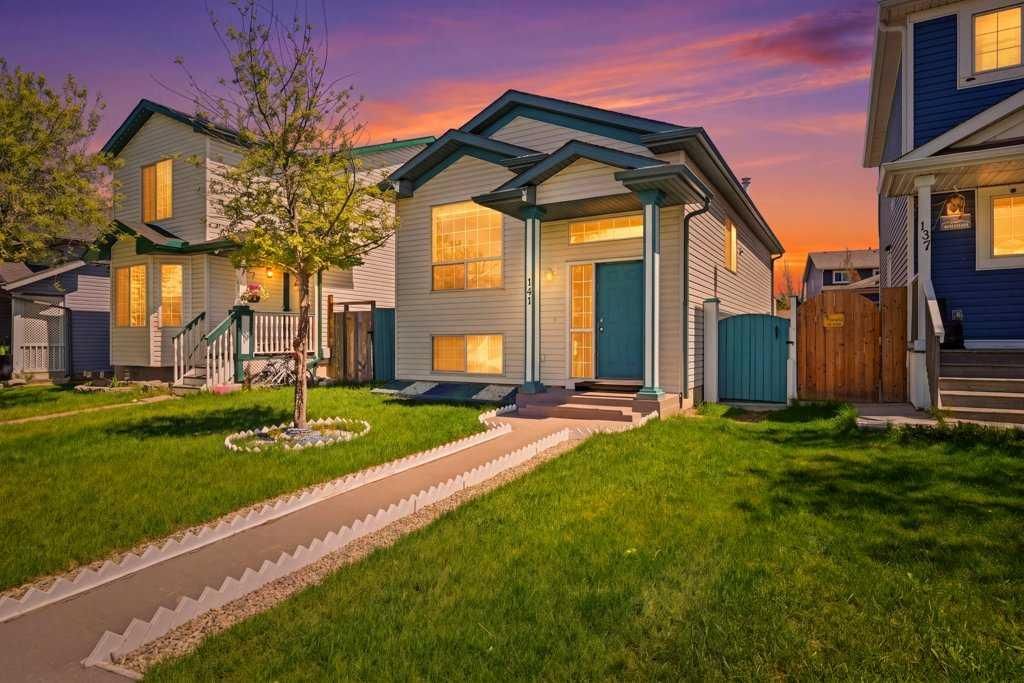 Photo of 141 Martin Crossing Crescent NE, Calgary, AB T3J 3S9 (MLS # A2316189)