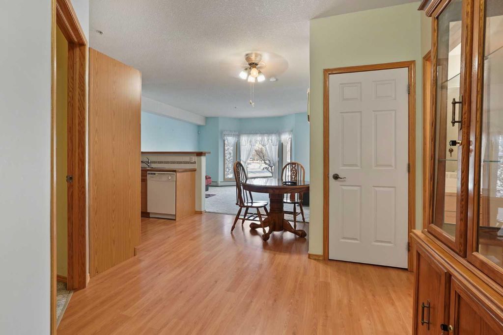 Photo of 2020 32 Street S #133, Lethbridge, AB T1K 7T9 (MLS # A2291994)