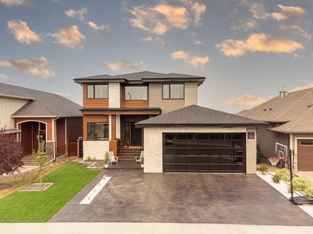 Photo of 19 Stonecrest Point W, Lethbridge, AB T1K 6W3 (MLS # A2350514)