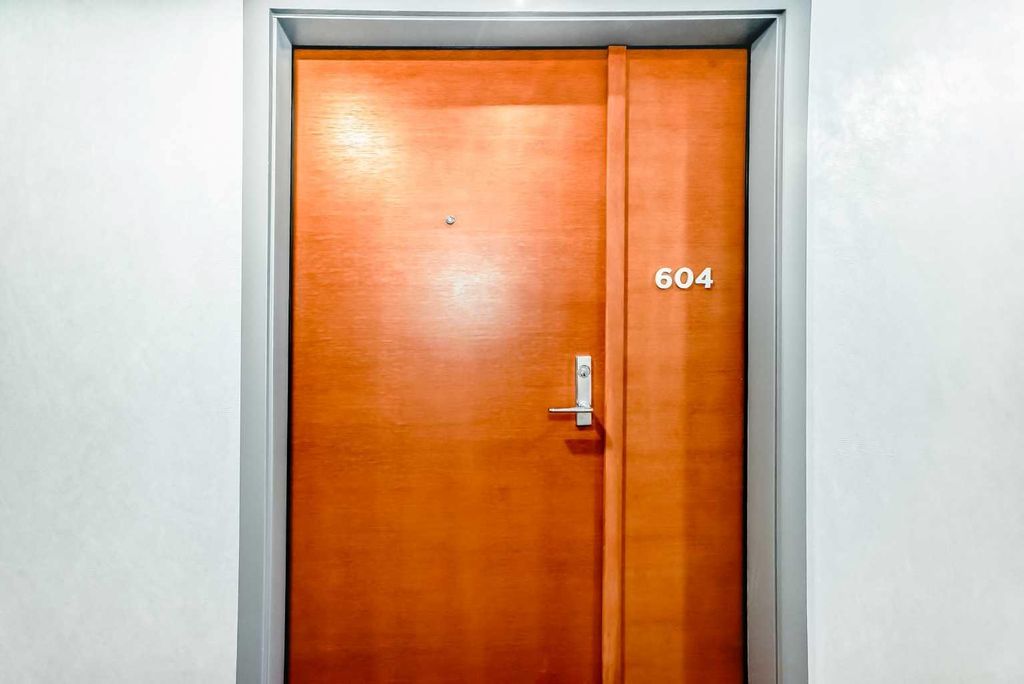 Photo of 510 6 Avenue SE #604, Calgary, AB T2G 1K6 (MLS # A2273007)