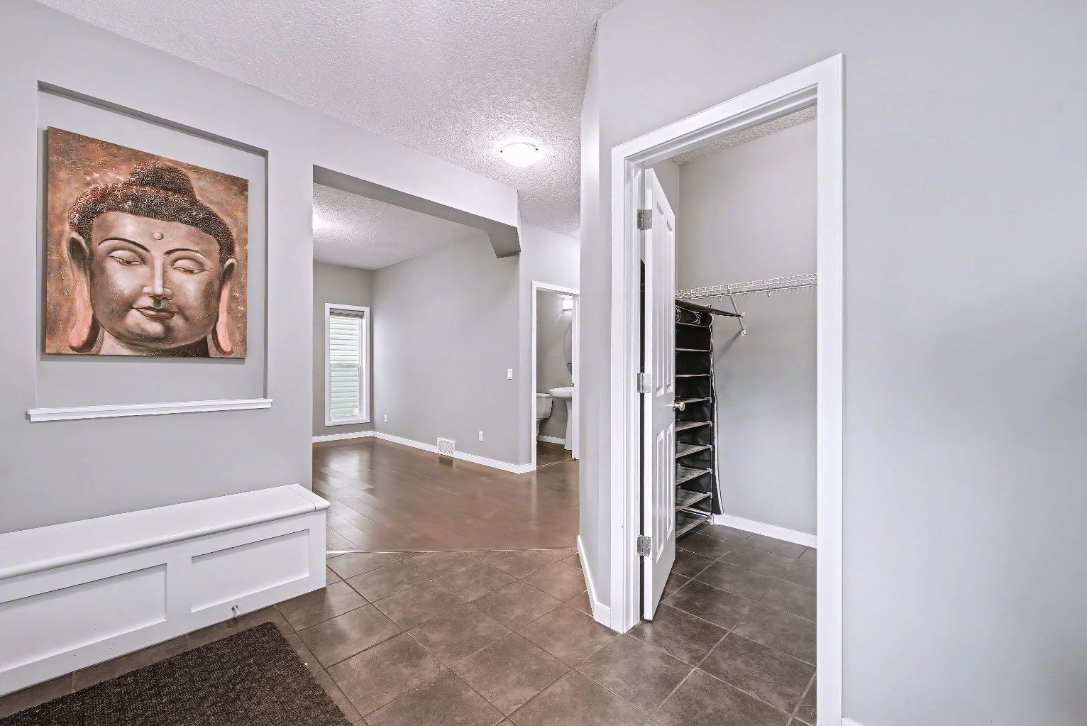 52 Skyview Point Terrace NE