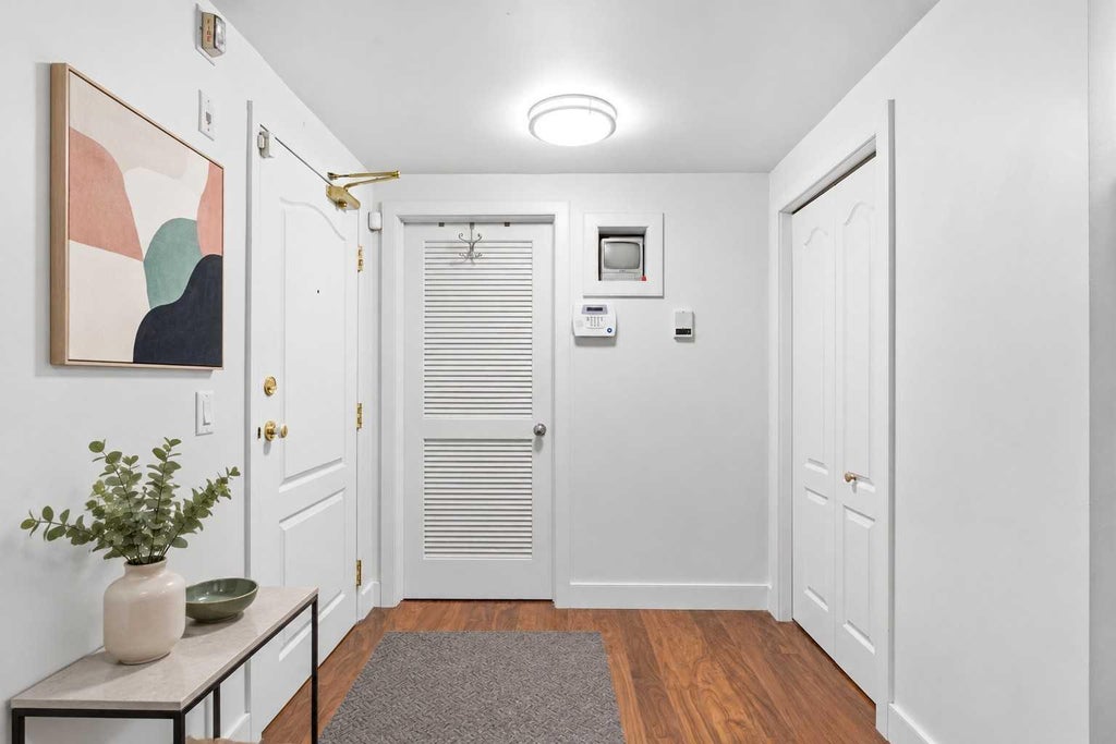 Photo of 114 15 Avenue SW #108, Calgary, AB T2R 0P5 (MLS # A2334521)