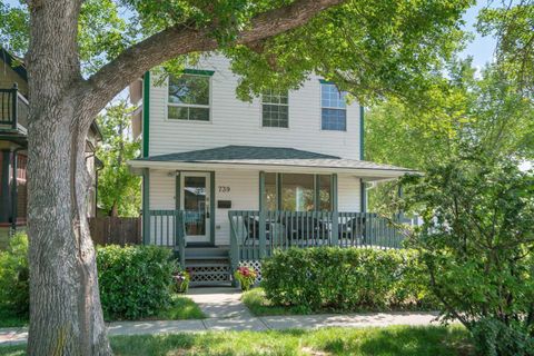 Photo of 739 19 Avenue NW, Calgary, AB T2M 0Z2 (MLS # A2277179)