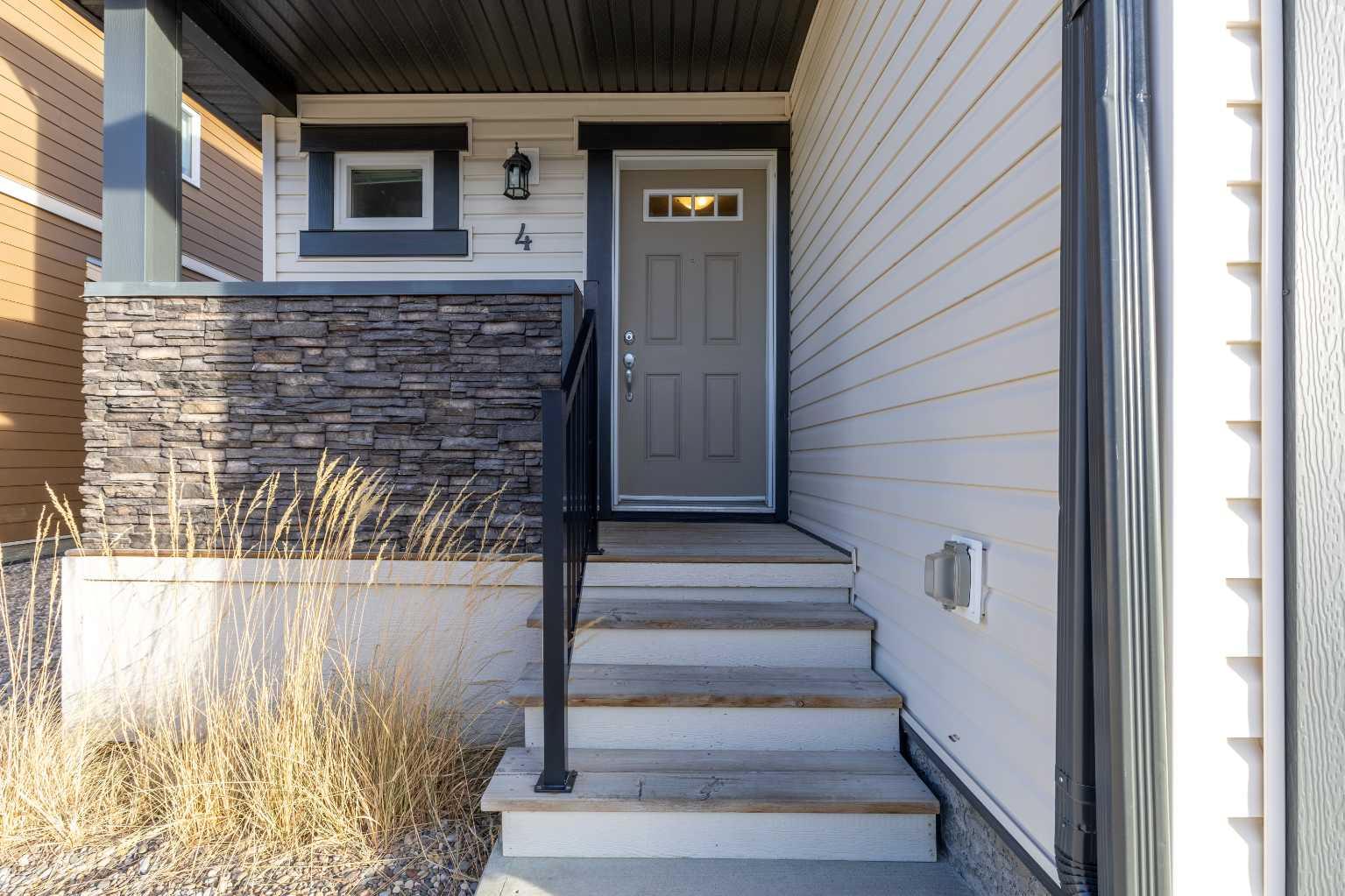 1202 Keystone Road W 4