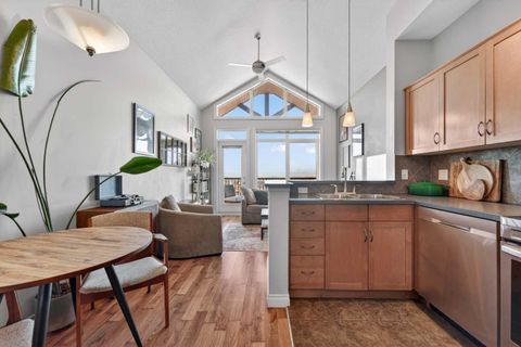 Photo of 169 Rockyledge View NW #10, Calgary, AB T3G 6B1 (MLS # A2296261)