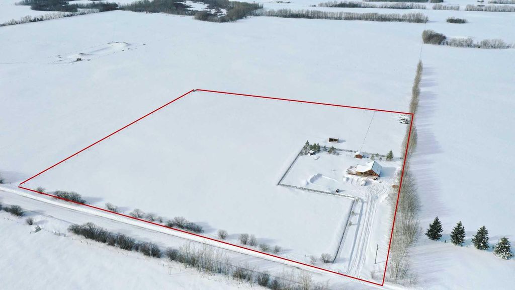 Photo of 730080 Range Road 32, Teepee Creek, AB T0H 0G0 (MLS # A2290252)