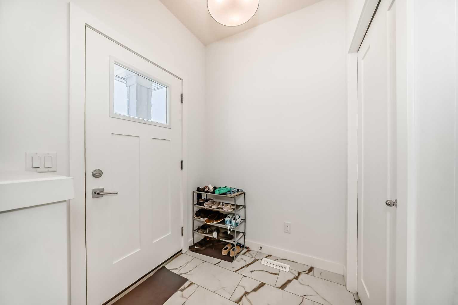 106 Dawson Harbour Grove