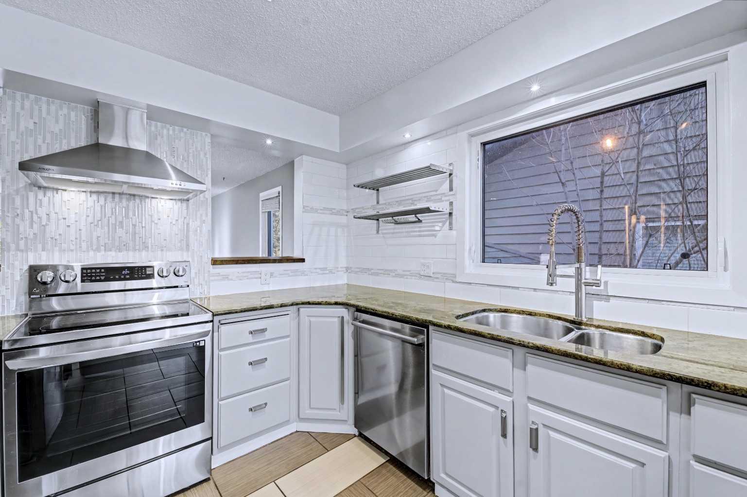 188 Bernard Drive NW