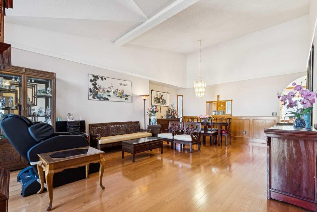 Photo of 2203 Sirocco Drive SW, Calgary, AB T3H 2T9 (MLS # A2287011)