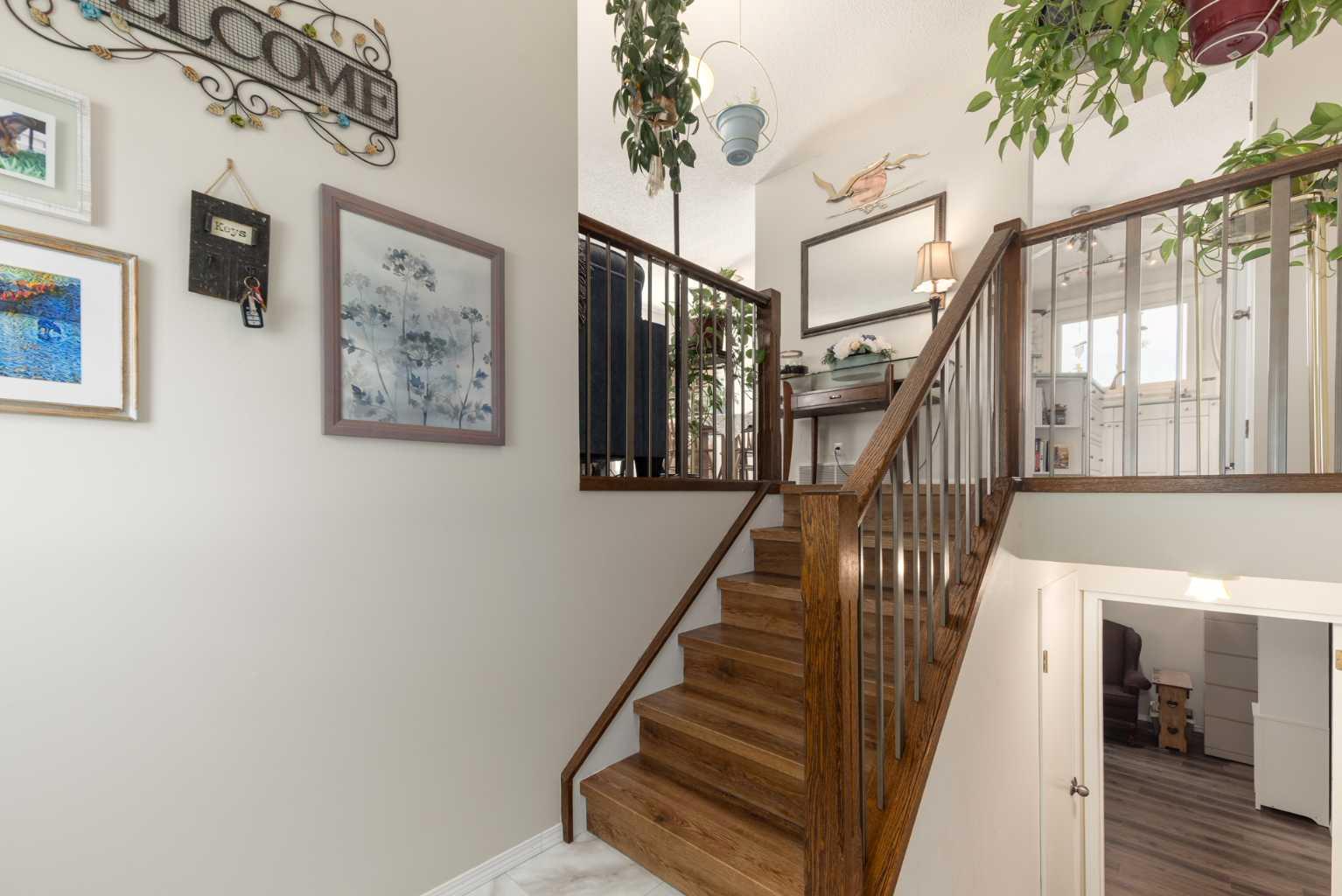 23 Whitlock Close NE