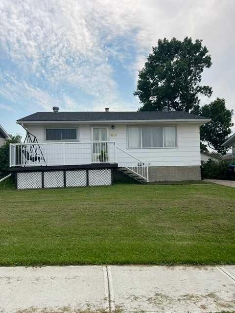 Photo of 5005 47 Avenue, Mayerthorpe, AB T0E 1N0 (MLS # A2332997)