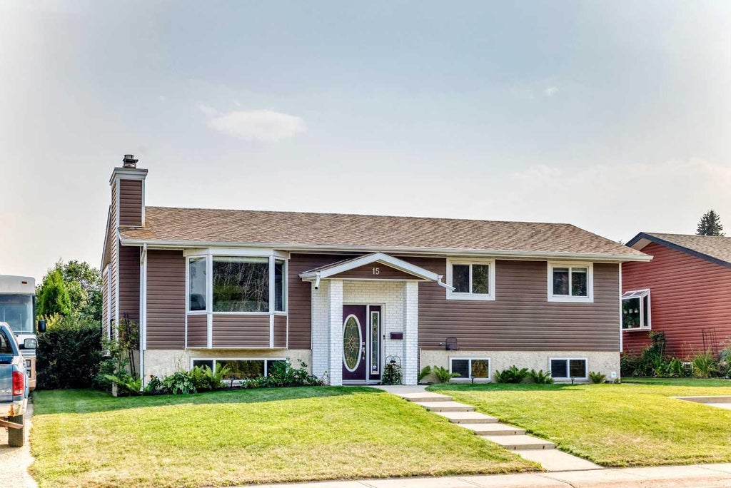 Photo of 15 Nolan Street, Red Deer, AB T4P 1Y8 (MLS # A2340739)