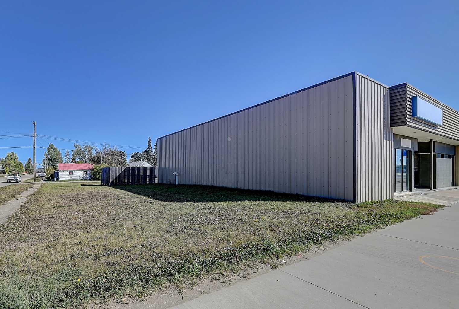 10030 101 Avenue