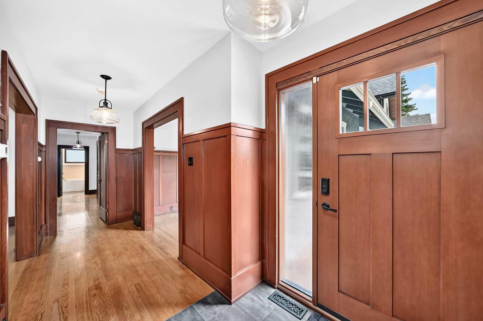 226 Superior Avenue SW