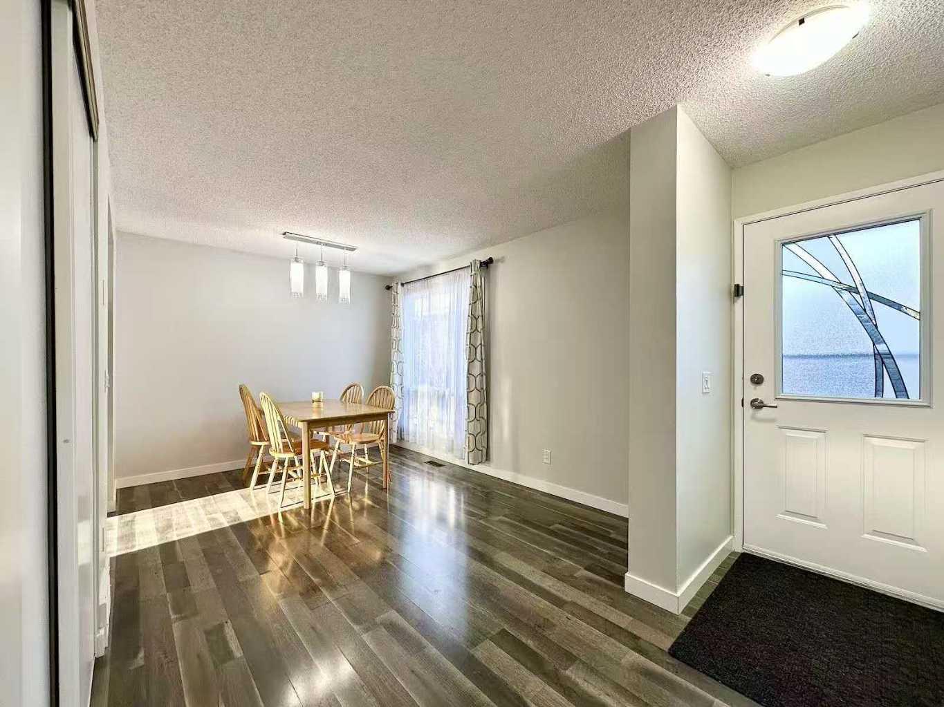 6915 Ranchview Drive NW 16