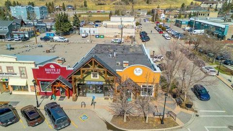 107 First Avenue W Cochrane AB T4C 1A5