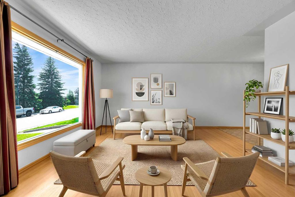 Photo of 5247 Thomas Street NE, Calgary, AB T2K 3V6 (MLS # A2328106)