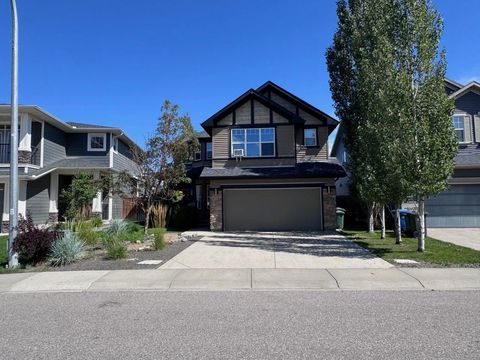 25 Westridge Way Okotoks AB T1S 0K1