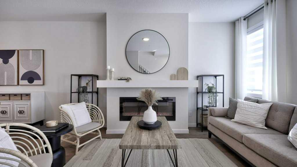 770 Wolf Willow Boulevard SE