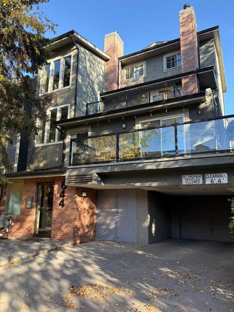 644 Meredith Road NE 303 Calgary AB T2E 5A8