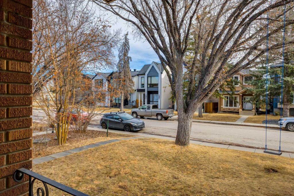 Photo of 1415 43 Street SW, Calgary, AB T3C 2A3 (MLS # A2294734)