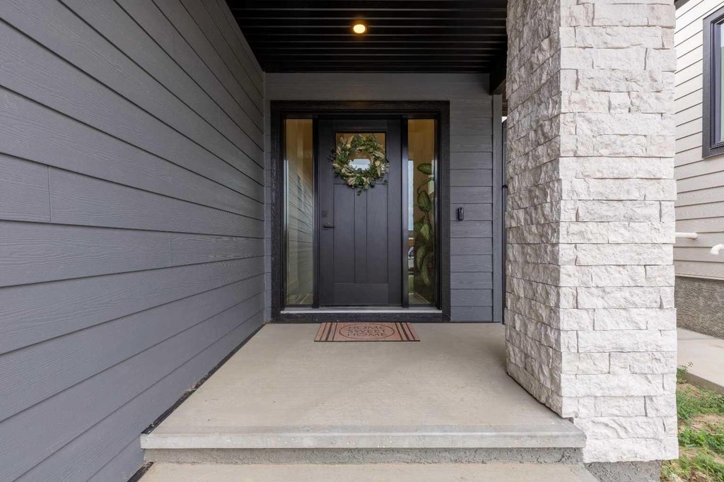 Photo of 541 Riverhills Way W, Lethbridge, AB T1K 8H8 (MLS # A2342789)