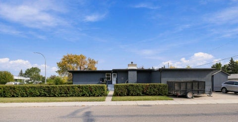 Photo of 5141 43 Street, Olds, AB T4H 1A8 (MLS # A2347266)