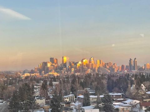 Tiny photo for 1726 14 Avenue NW #708, Calgary, AB T2N 4Y8 (MLS # A2275203)