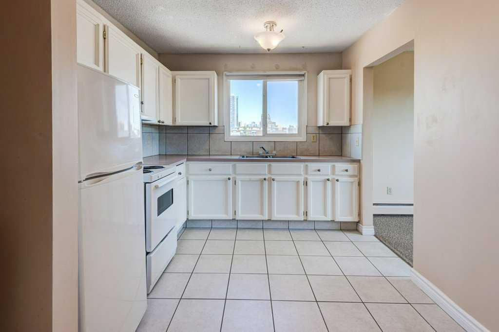 1703 11 Avenue SW 43