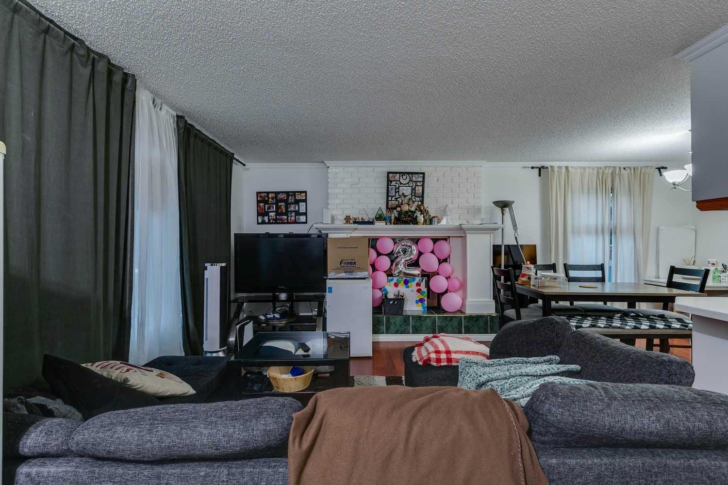 100 Allandale Close SE