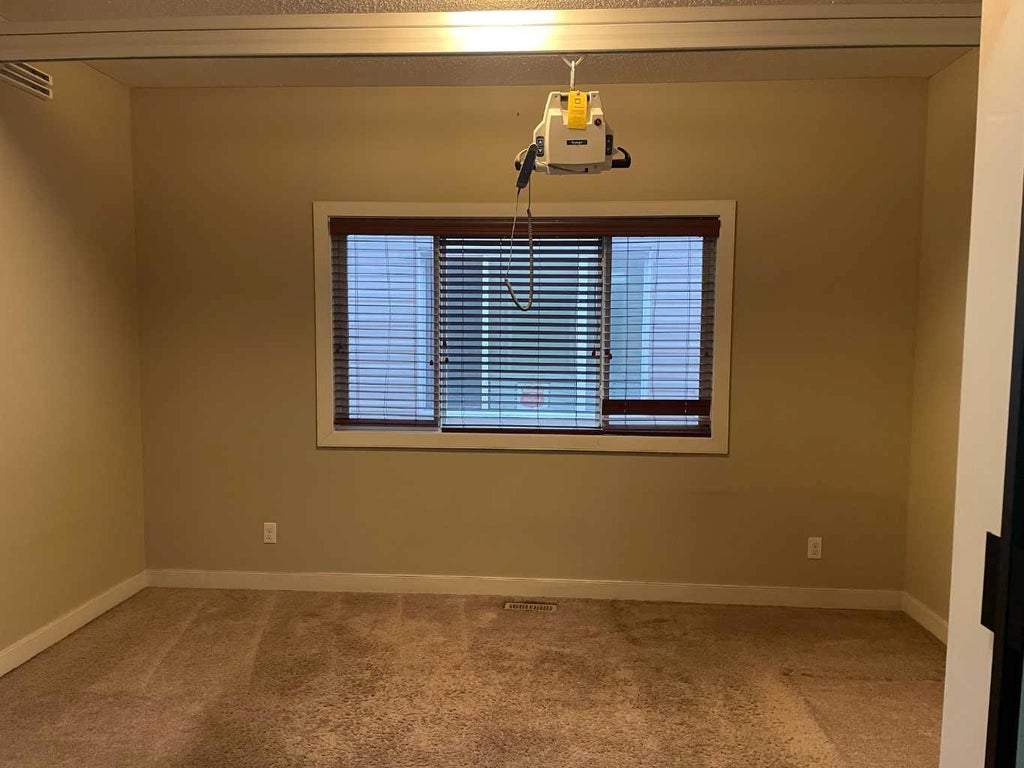 Photo of 244 Skyview Shores Manor NE, Calgary, AB T3N 0J1 (MLS # A2348506)