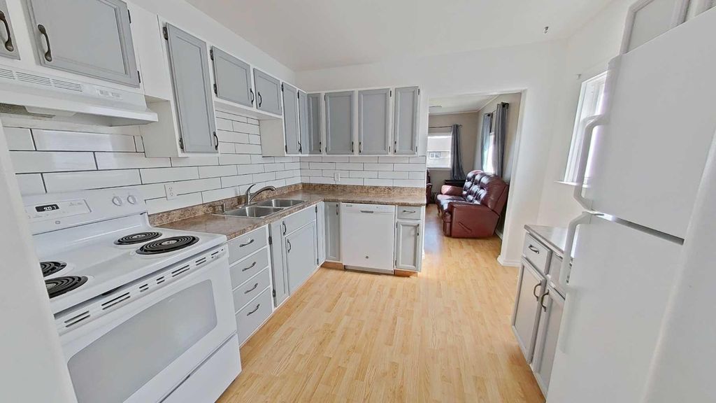 Photo of 309 52 Avenue W, Claresholm, AB T0L 0T0 (MLS # A2307991)