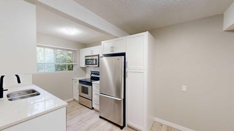 Photo of 115 Lafayette Boulevard W #10, Lethbridge, AB T1K 4A8 (MLS # A2325819)